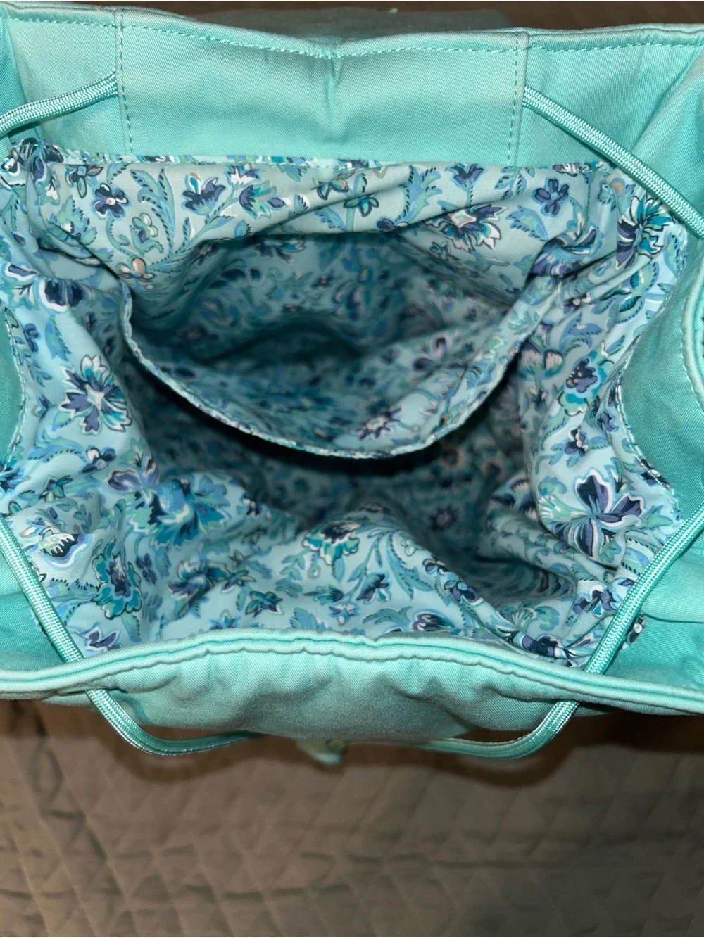 Vera Bradley stylish mint